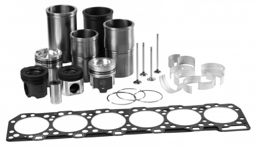 Fp diesel family shot grayscale 111220 86979