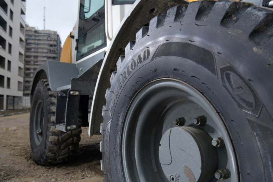 Goodyear01 82596