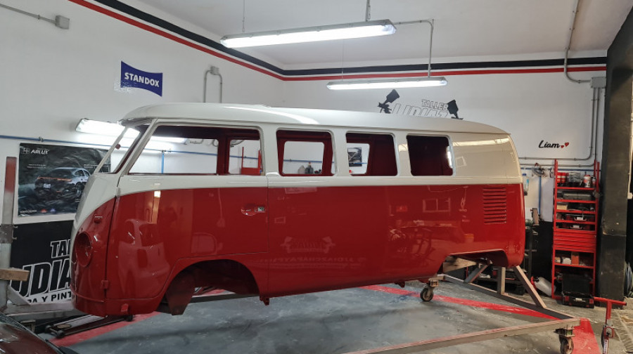Furgoneta vw del taller repanet jj di az 3 82032