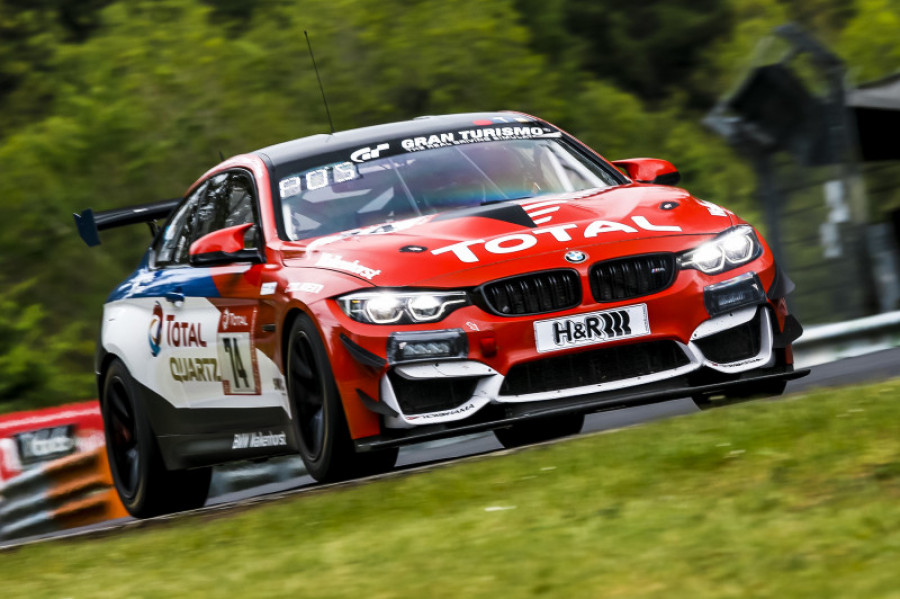 2124h nuerburgring walkenhorst training 3 75904
