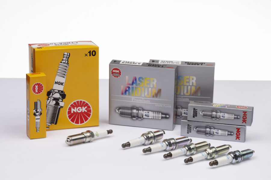 Ext emea ngksparkplug pressrelease 6new4wheelsp 2021 03 class p 73923
