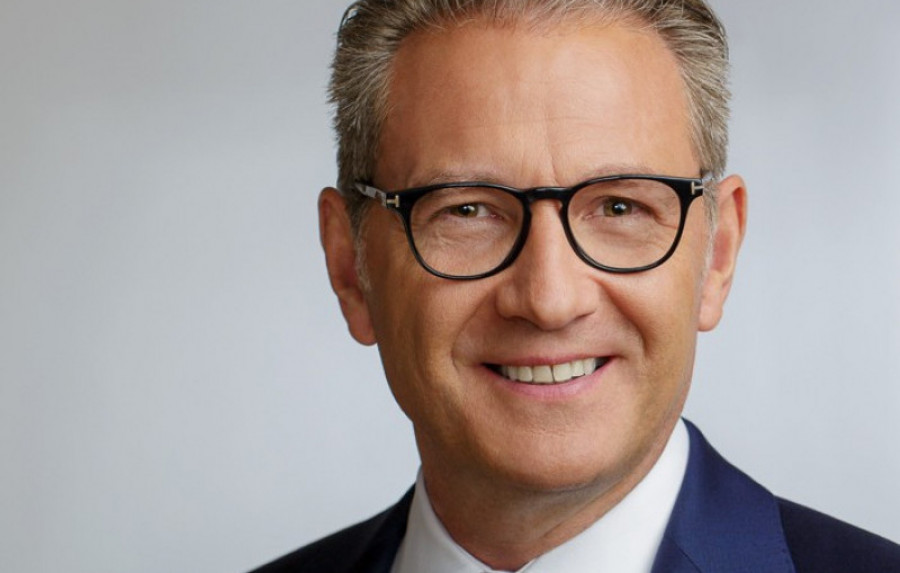 Benade vp gm emea clarios gro 72026