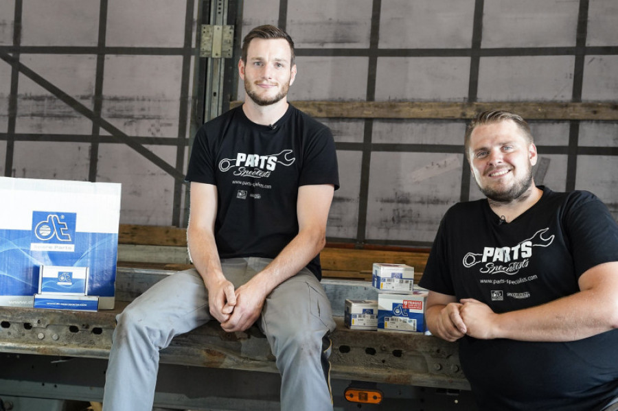Parts specialists trailer 70368