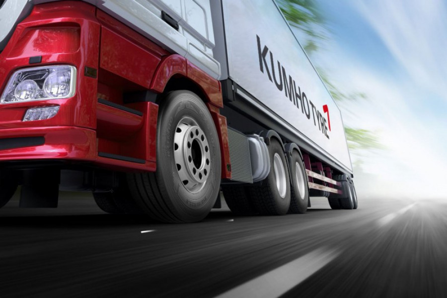 Kumho camion 34513