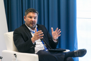 Renzo Roncal director general de Enterprise en Faconauto