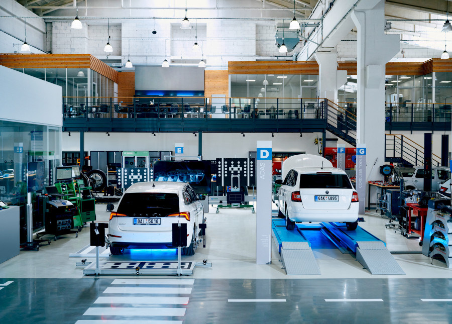 LKQ Europe and LeasePlan sign contract