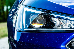 Car headlight g31ed2b4e9 1280