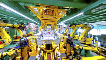 Story ASL  une nouvelle ligne de montage electrisante a Douai