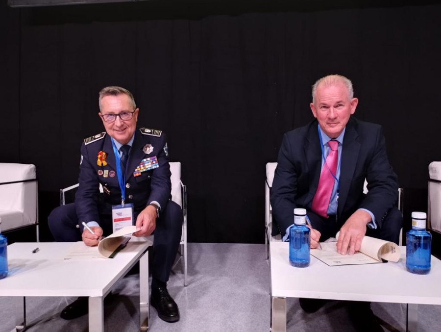 Firma acuerdo AECA y UNIJEPOL 3
