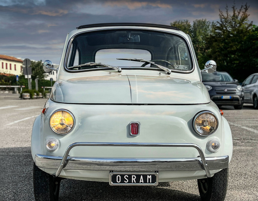 OSRAM Fiat 500 LEDriving HL Vintage comparison with halogen