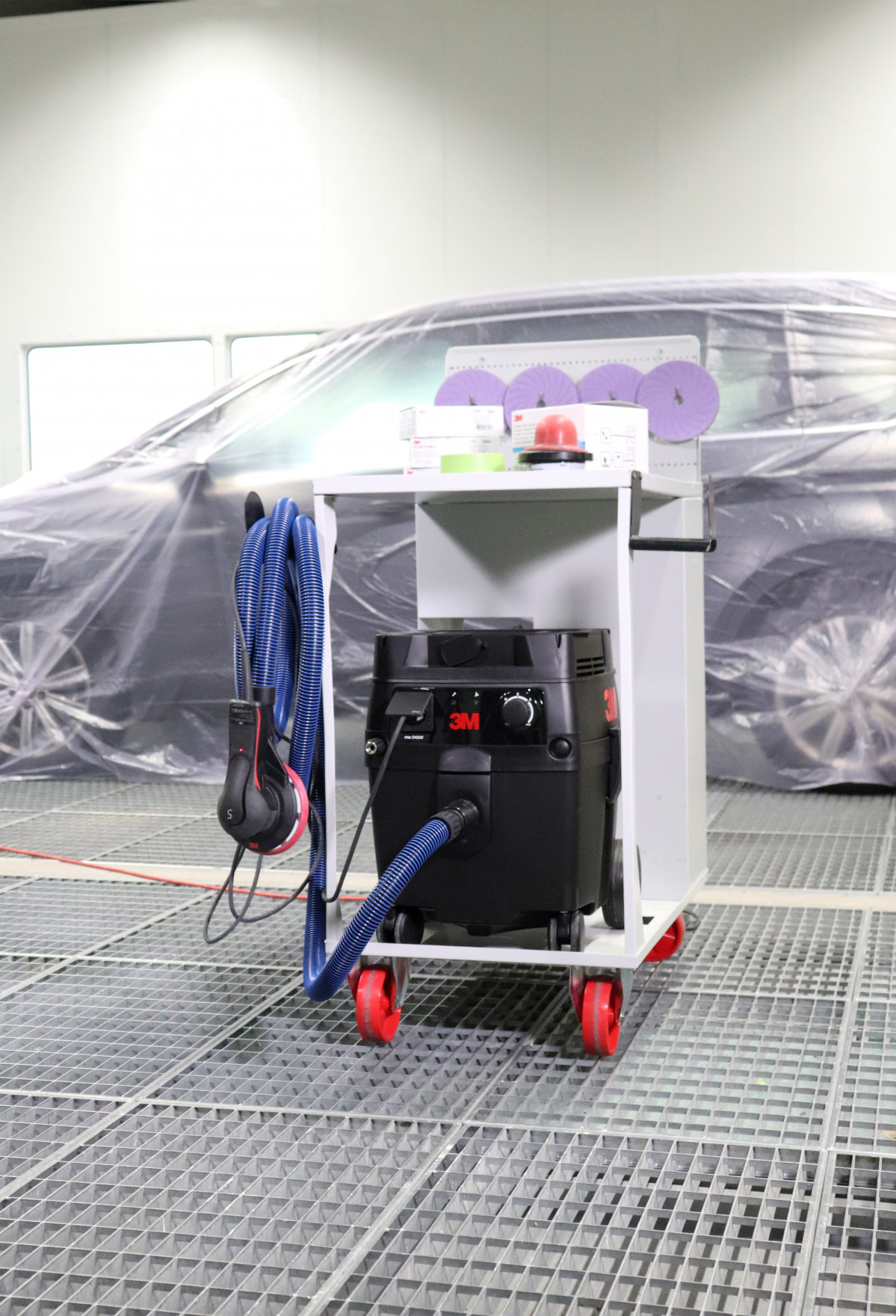 Product image workstation 1 sander electric hanging