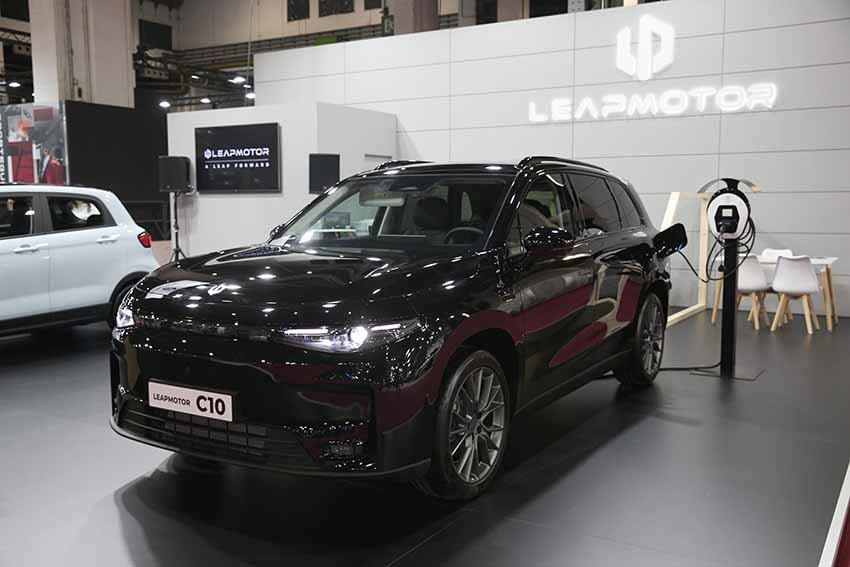 Leapmotor C10