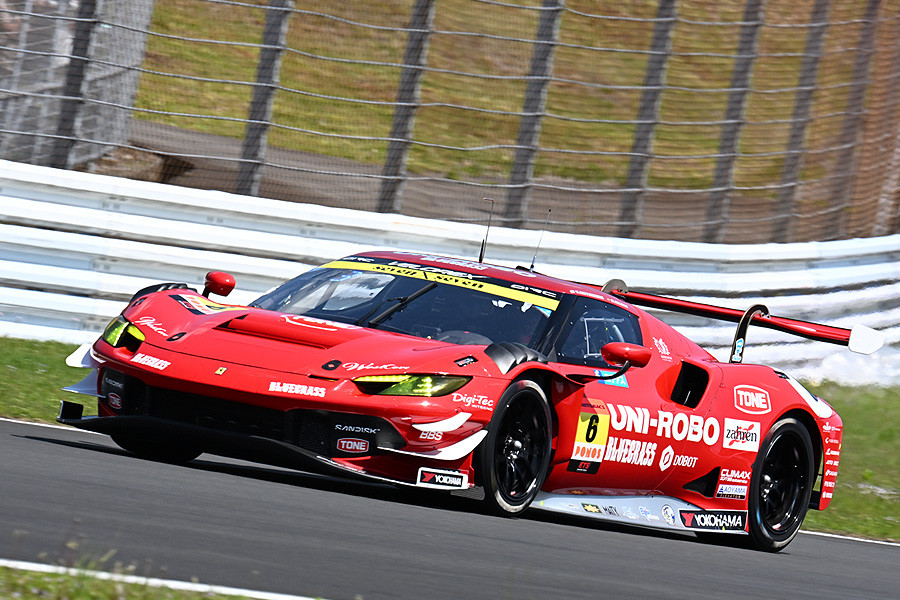 2025 GT300UNIROBOBLUEGRASSFERRARI