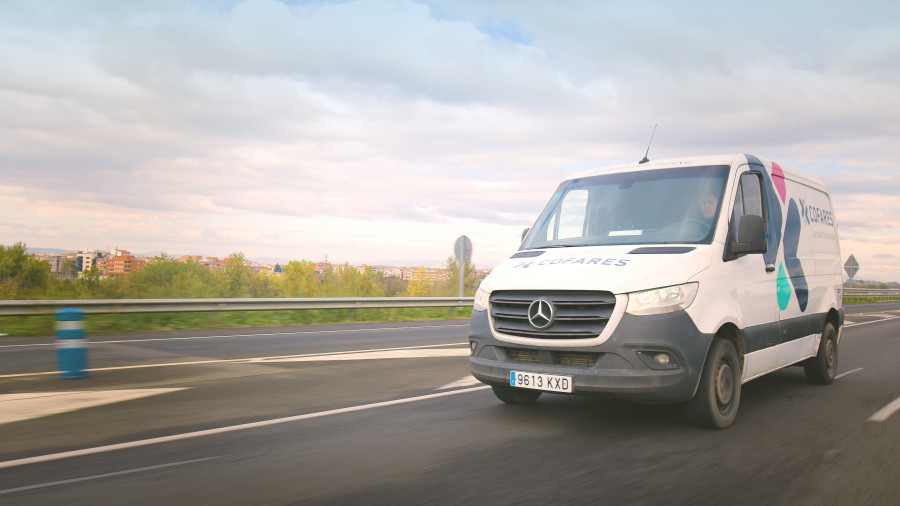 Van 01