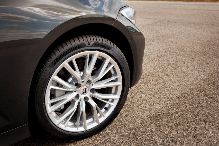 Bridgestone Turanza All Season 6